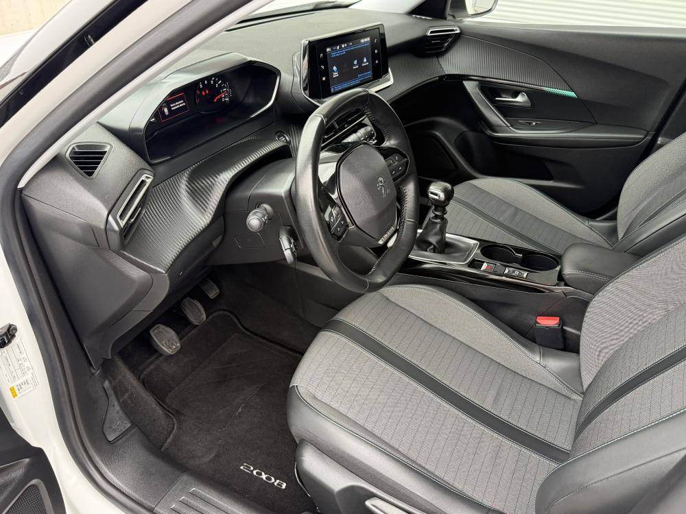 peugeot-2008-2021-diesel-1499cc