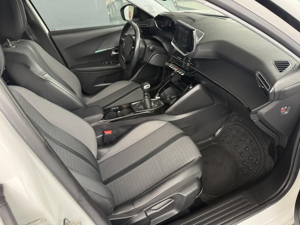 peugeot-2008-2021-diesel-1499cc