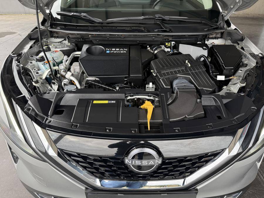 nissan-qashqai-2024-hibrido-a-gasolina-1497cc