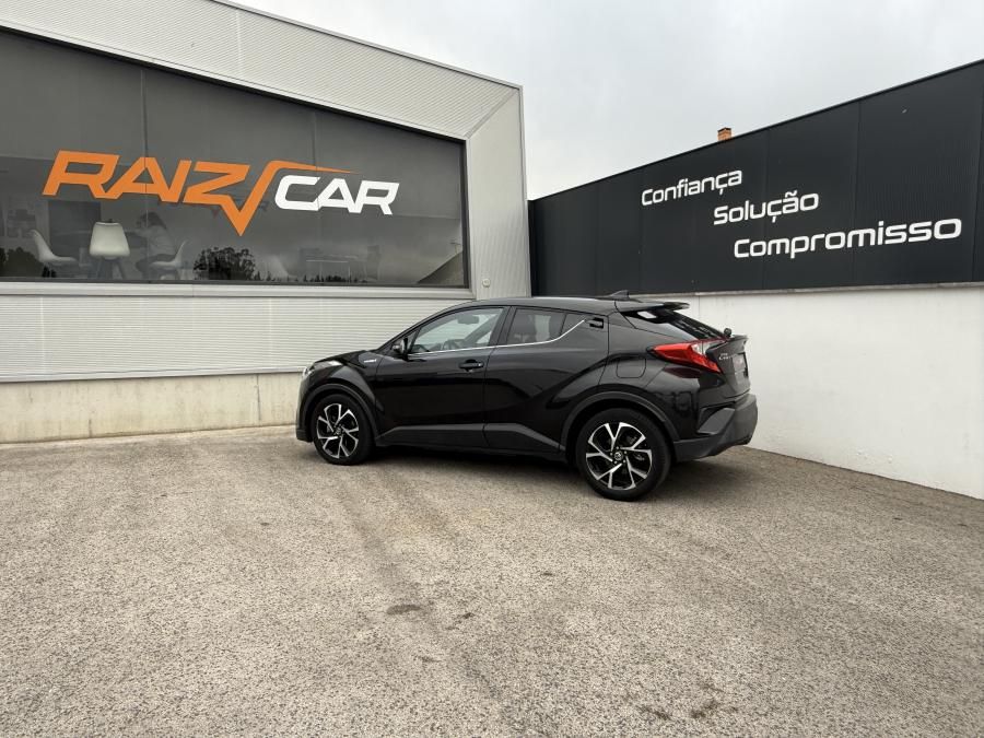 toyota-c-hr-2019-hibrido-a-gasolina-1798cc