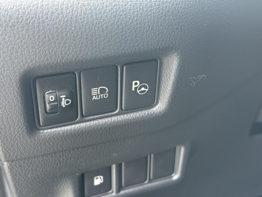 toyota-c-hr-2019-hibrido-a-gasolina-1798cc