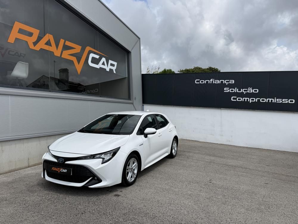 toyota-corolla-2021-hibrido-a-gasolina-1798cc