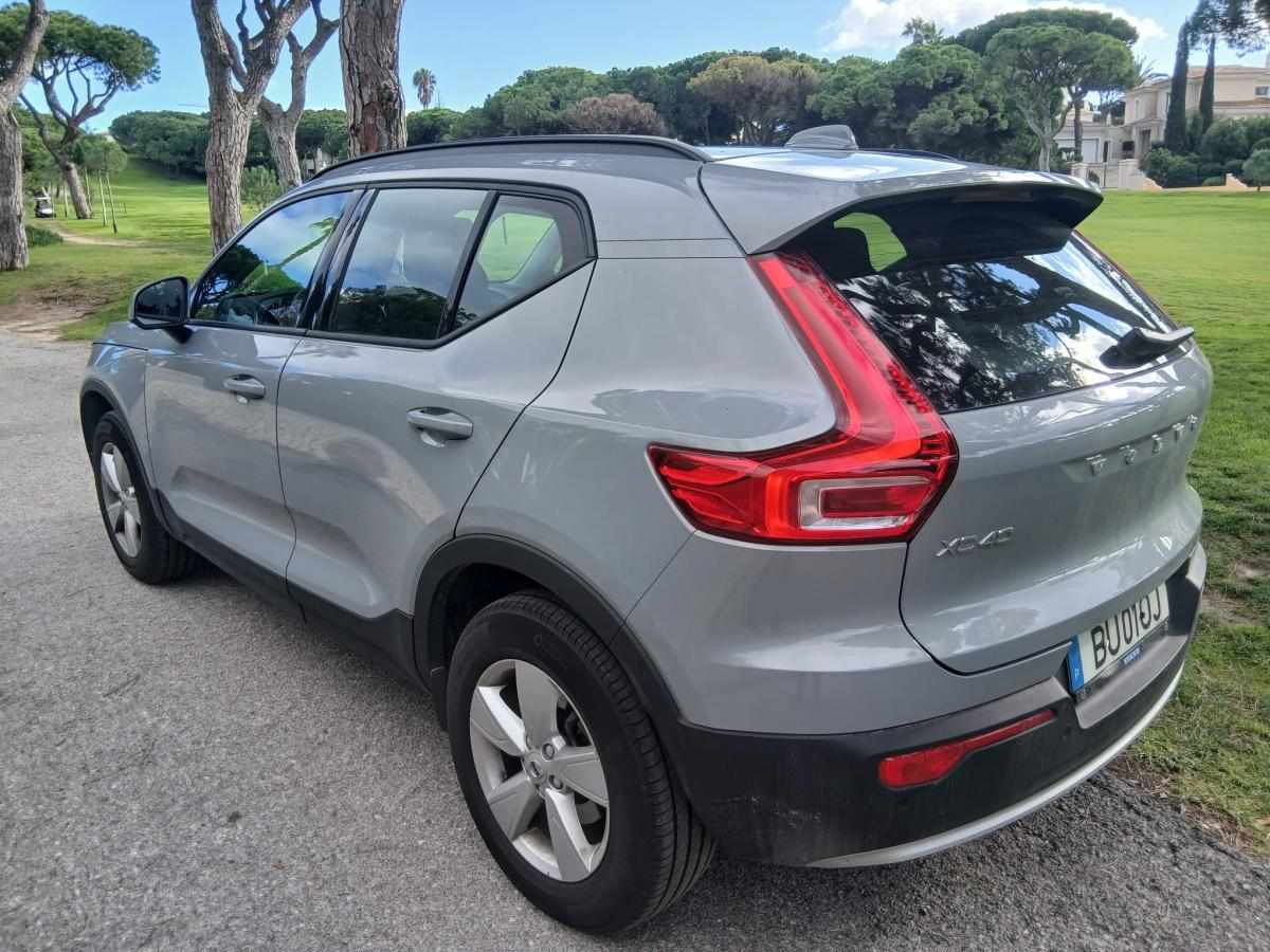 volvo-xc40-b3-2025-gasolina-1969cc
