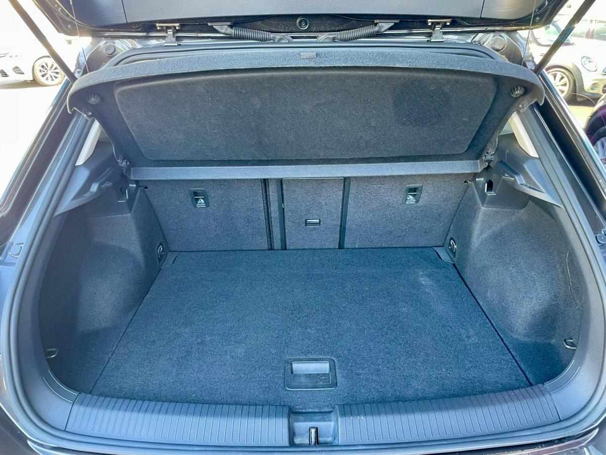 volkswagen-t-roc-2018-gasolina-999cc