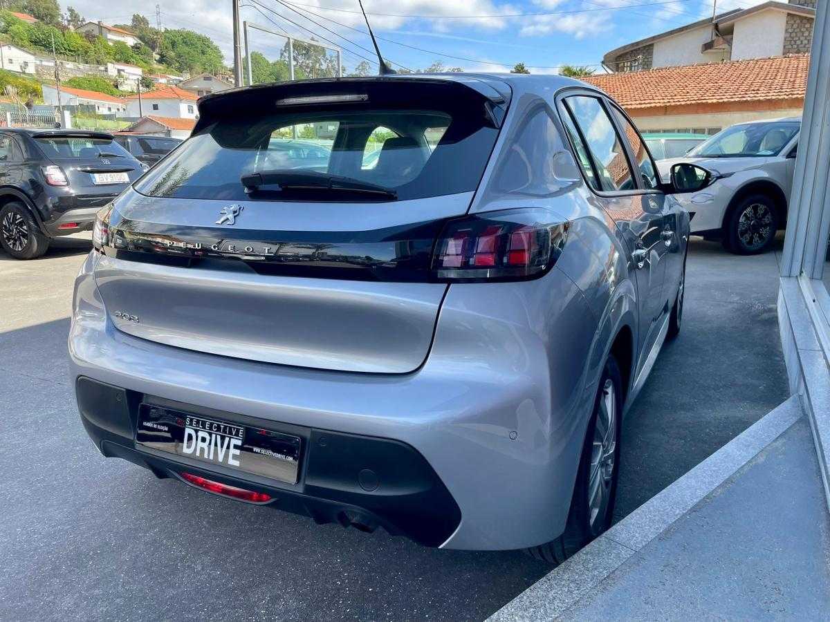 peugeot-208-2020-gasolina-1199cc