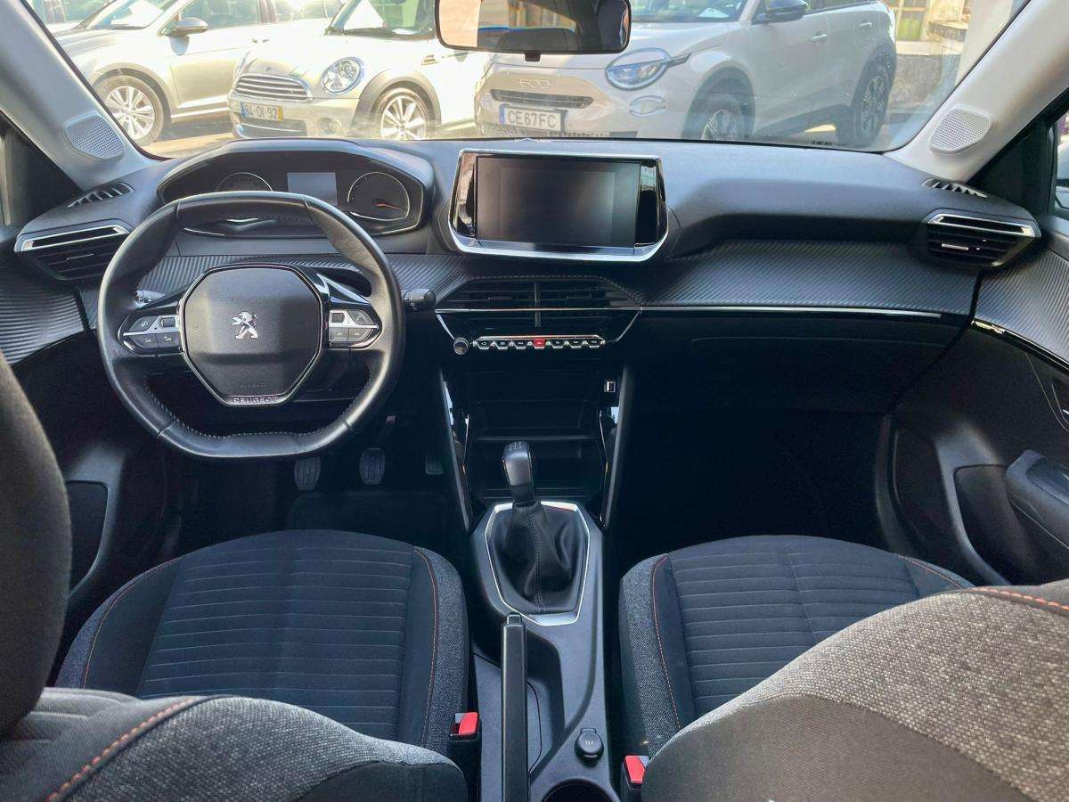 peugeot-208-2020-gasolina-1199cc