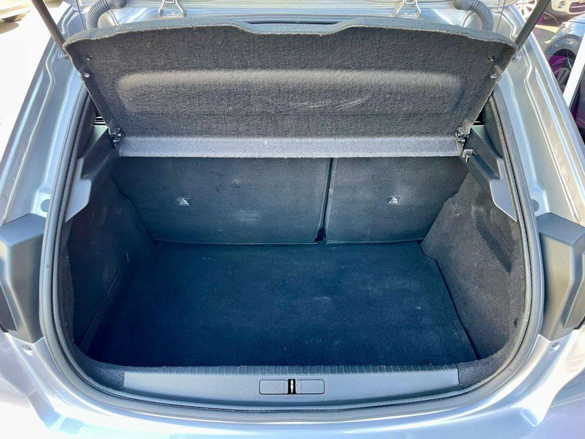 peugeot-208-2020-gasolina-1199cc