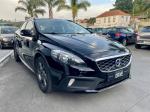 volvo-v40-cross-country-2015-diesel-1969cc