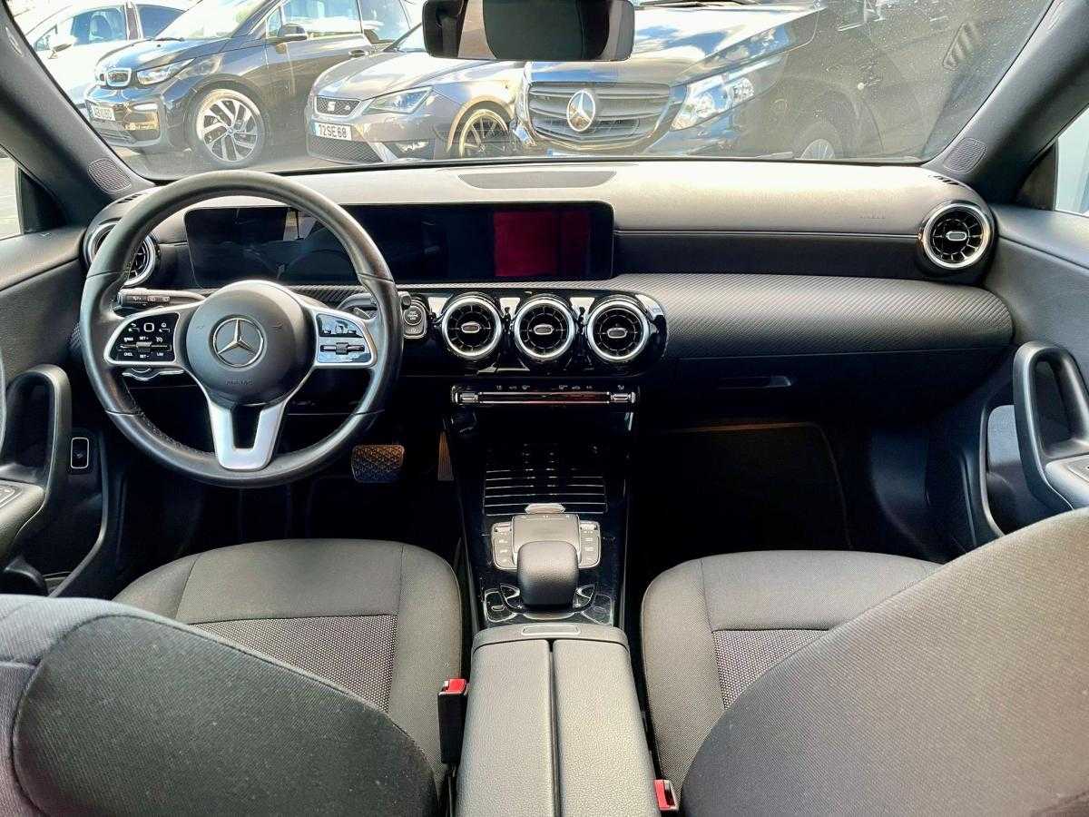 mercedes-benz-cla-2021-diesel-1950cc