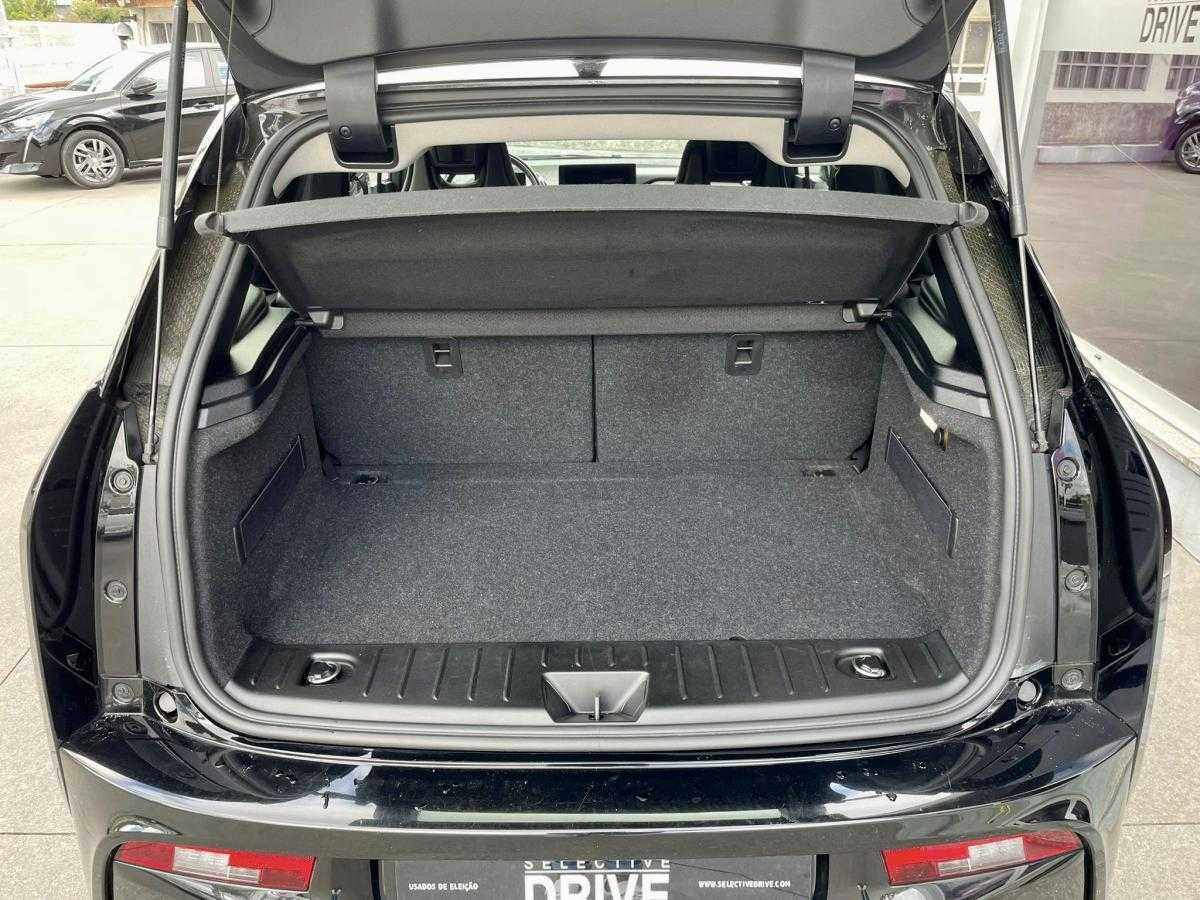 bmw-i3-2020-eletrico-500cc