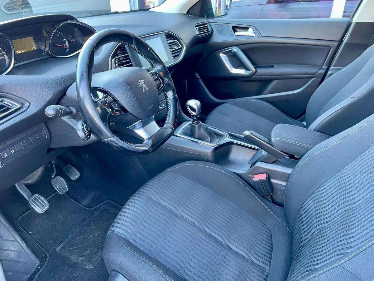 peugeot-308-sw-2017-diesel-1560cc