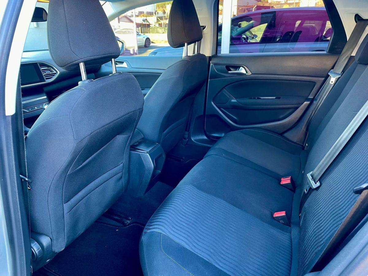 peugeot-308-sw-2017-diesel-1560cc