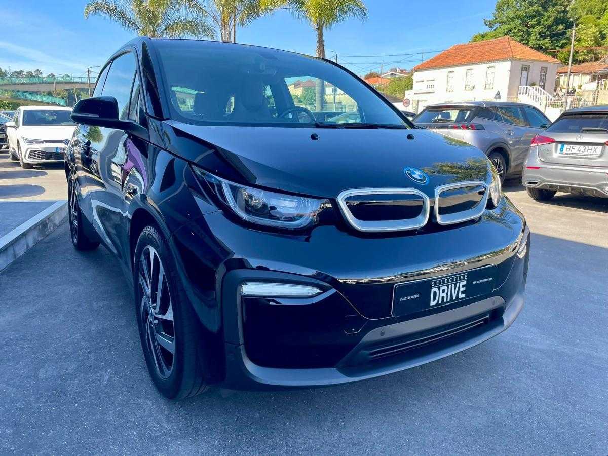 bmw-i3-2021-eletrico-500cc