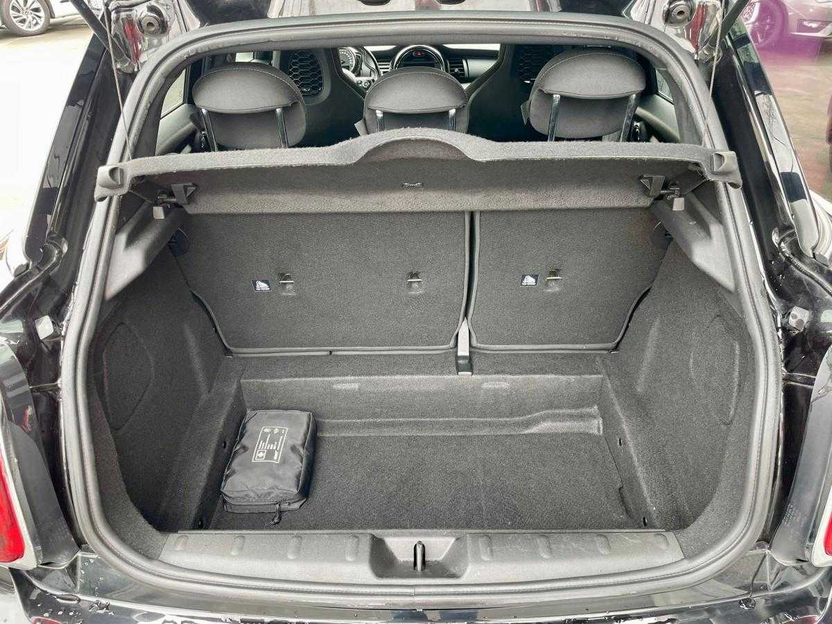 mini-one-2019-diesel-1496cc
