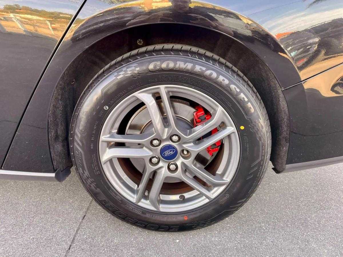 ford-focus-sw-2019-gasolina-999cc