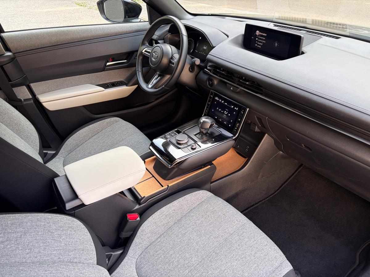mazda-mx-30-0-8-e-skyactiv-r-ev-2023-eletrico-1660cc