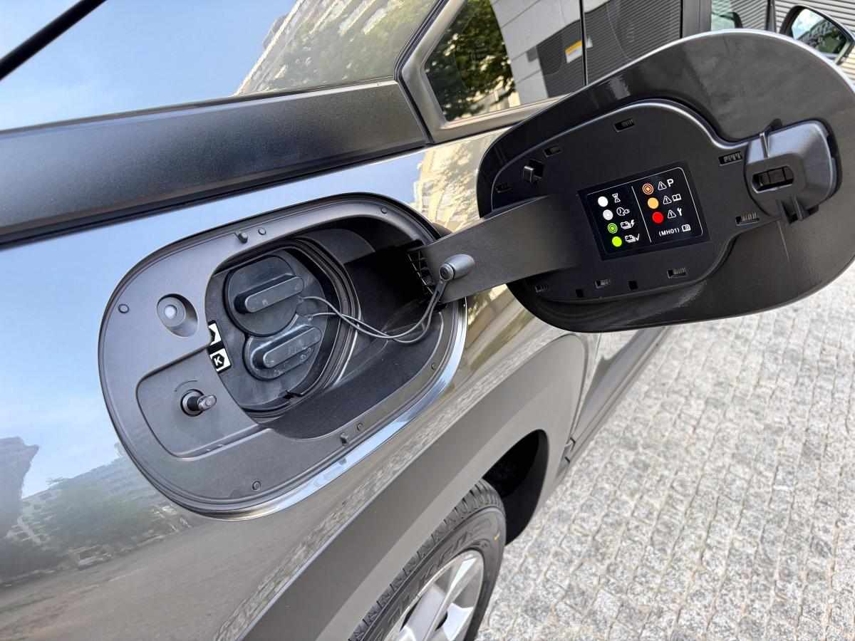 mazda-mx-30-0-8-e-skyactiv-r-ev-2023-eletrico-1660cc