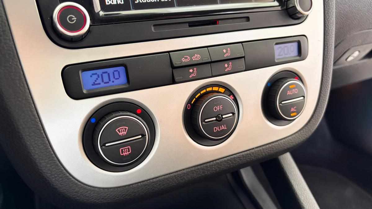 volkswagen-scirocco-1-4-160cv-2008-gasolina-1390cc