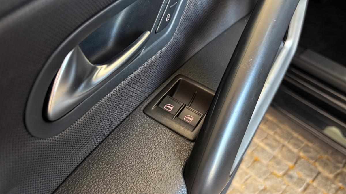 volkswagen-scirocco-1-4-160cv-2008-gasolina-1390cc