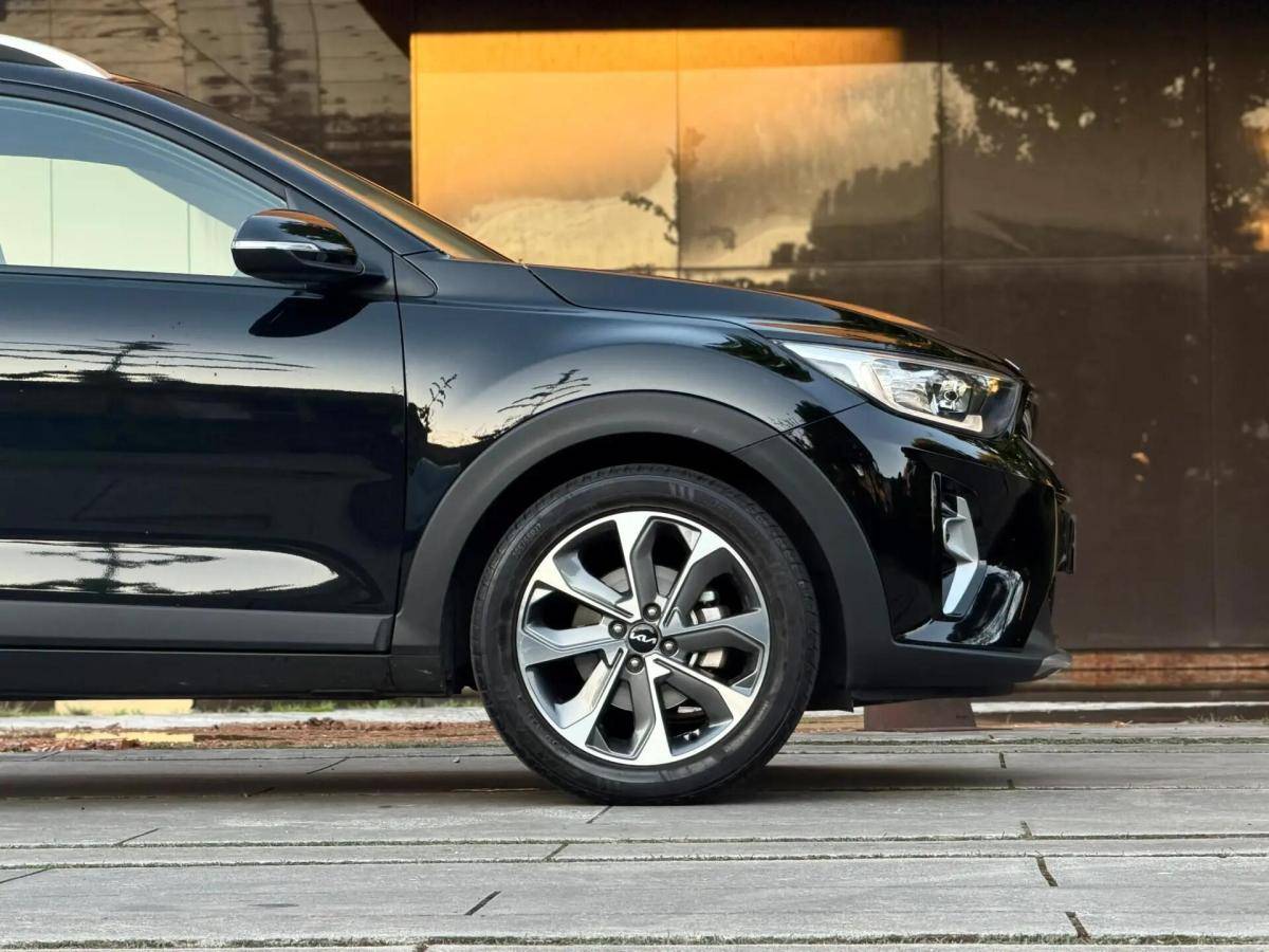 kia-stonic-2022-gasolina-999cc