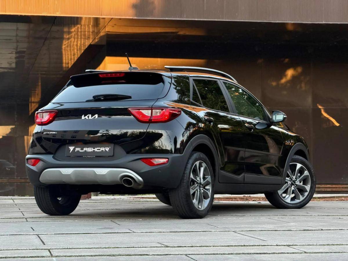 kia-stonic-2022-gasolina-999cc