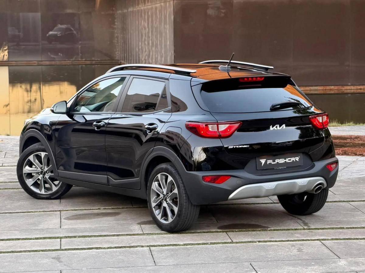 kia-stonic-2022-gasolina-999cc