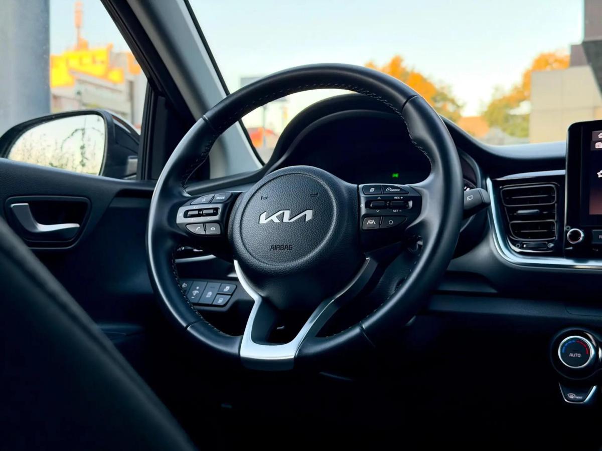 kia-stonic-2022-gasolina-999cc