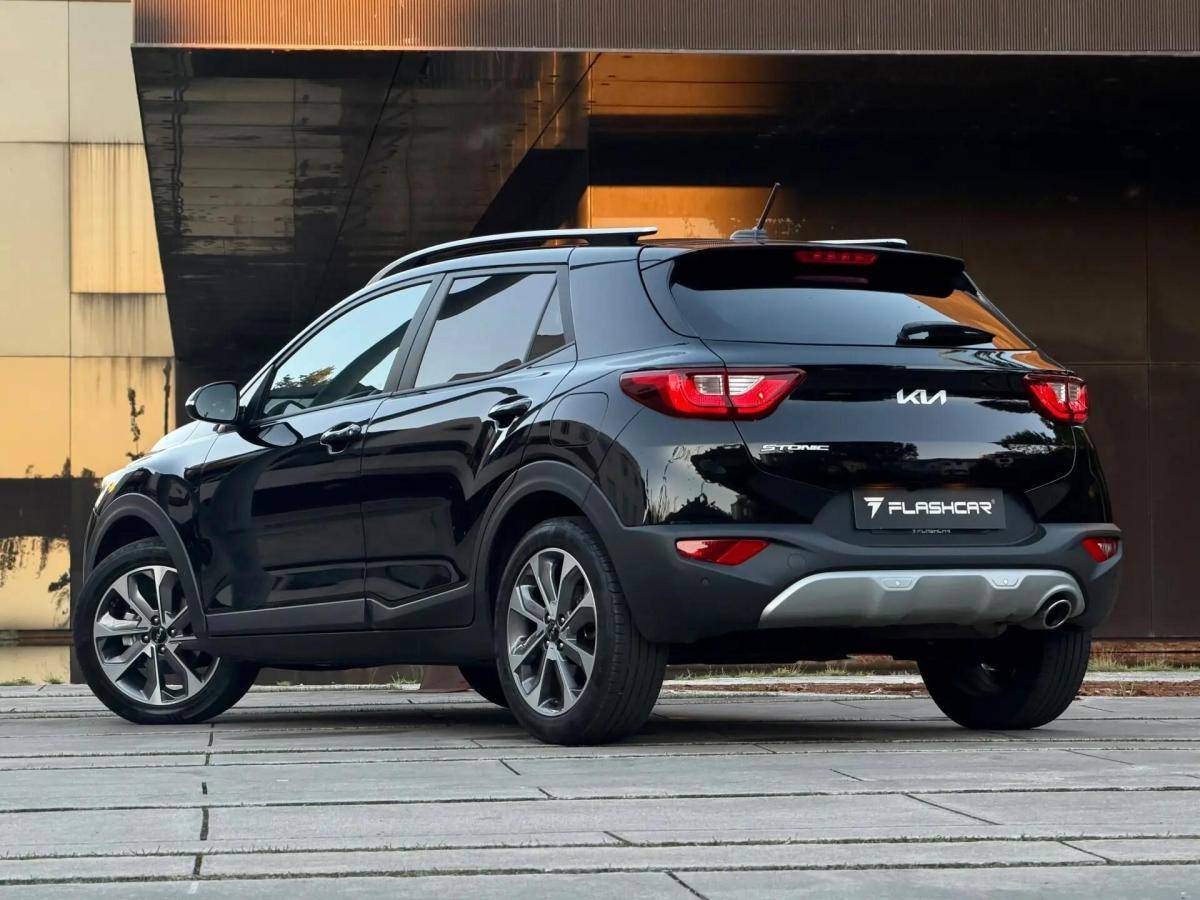 kia-stonic-2022-gasolina-999cc
