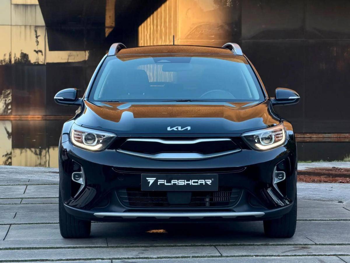 kia-stonic-2022-gasolina-999cc