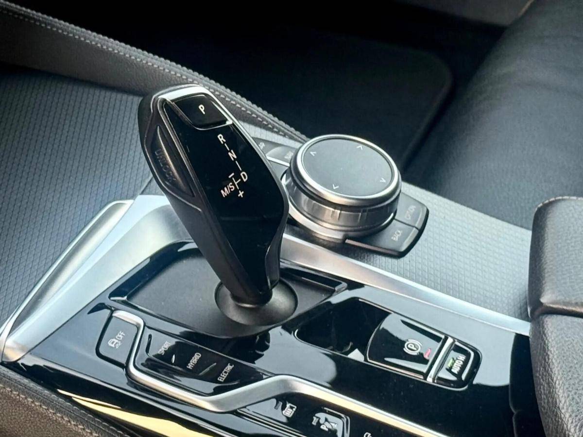 bmw-serie-5-520e-2021-hibrido-a-gasolina-1998cc