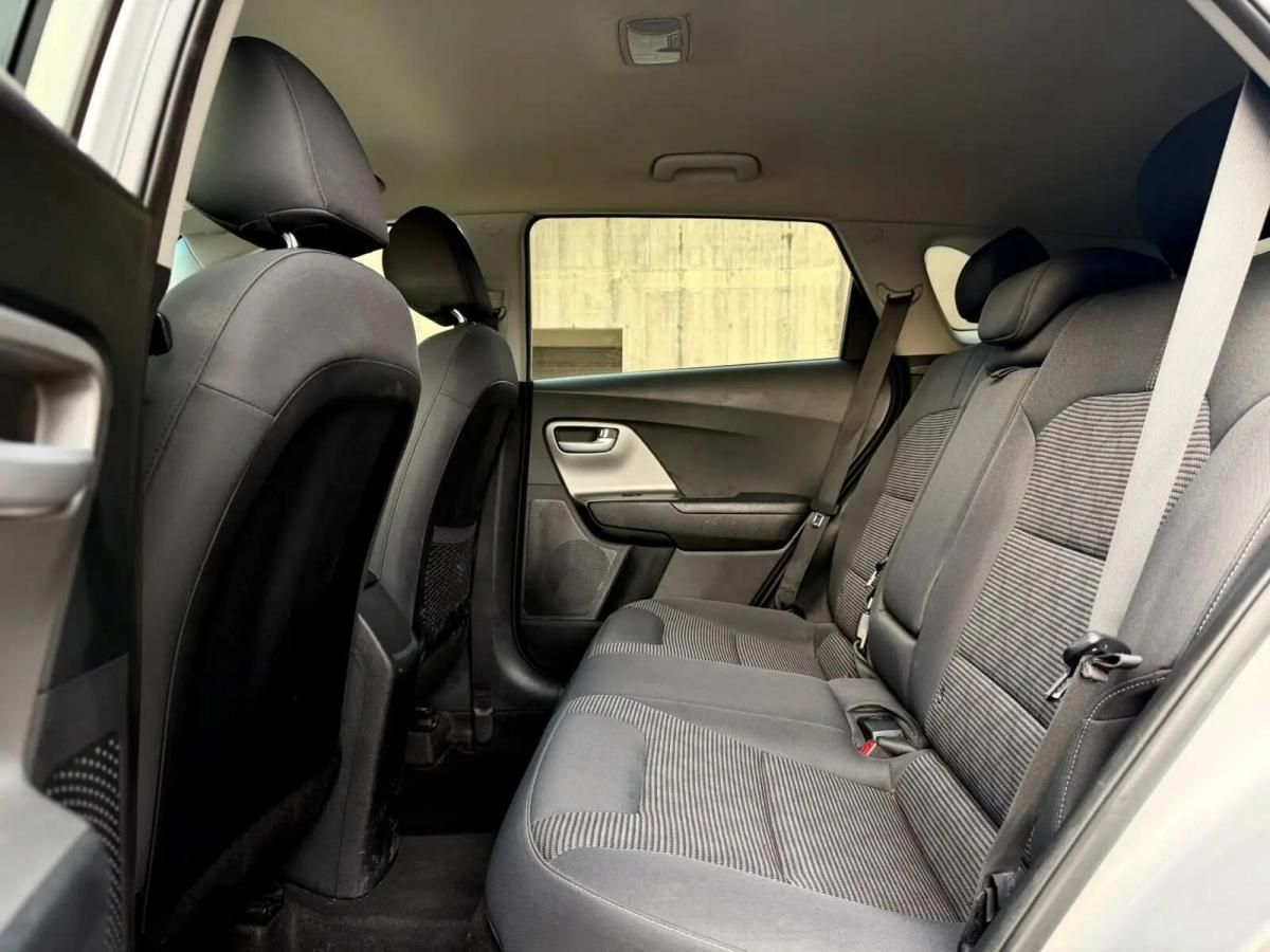 kia-niro-2020-hibrido-a-gasolina-1580cc