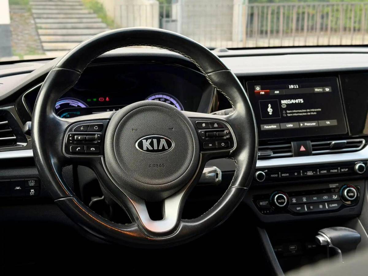 kia-niro-2020-hibrido-a-gasolina-1580cc