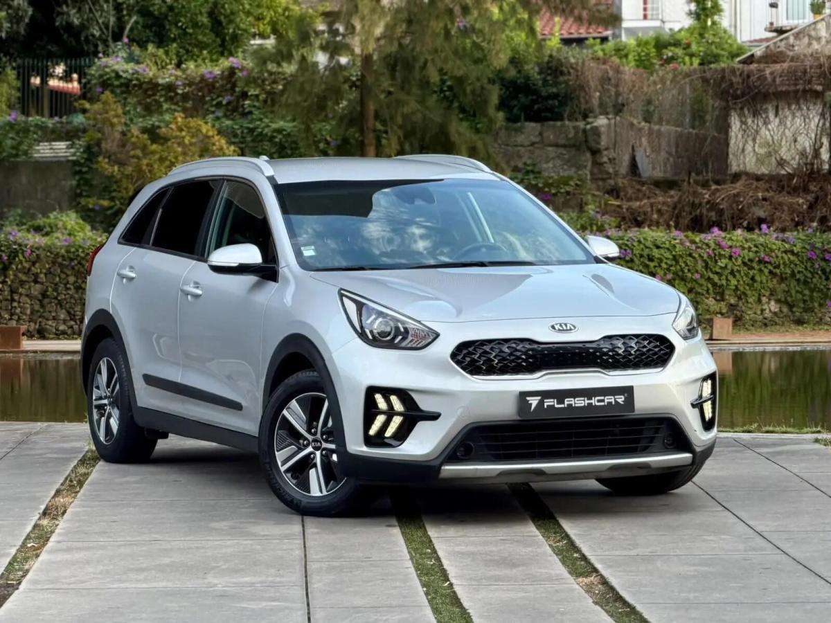 kia-niro-2020-hibrido-a-gasolina-1580cc