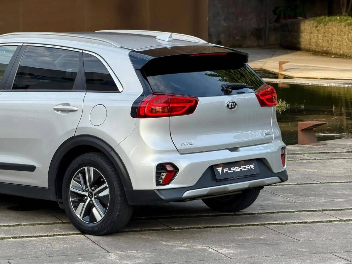 kia-niro-2020-hibrido-a-gasolina-1580cc