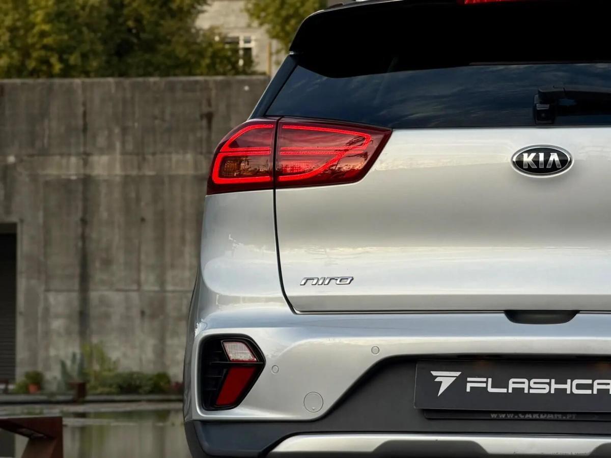 kia-niro-2020-hibrido-a-gasolina-1580cc