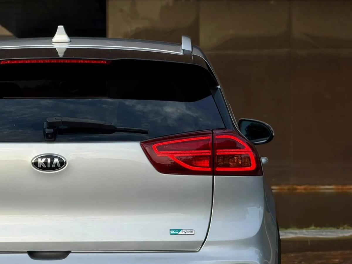 kia-niro-2020-hibrido-a-gasolina-1580cc