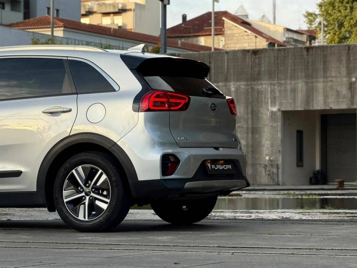 kia-niro-2020-hibrido-a-gasolina-1580cc