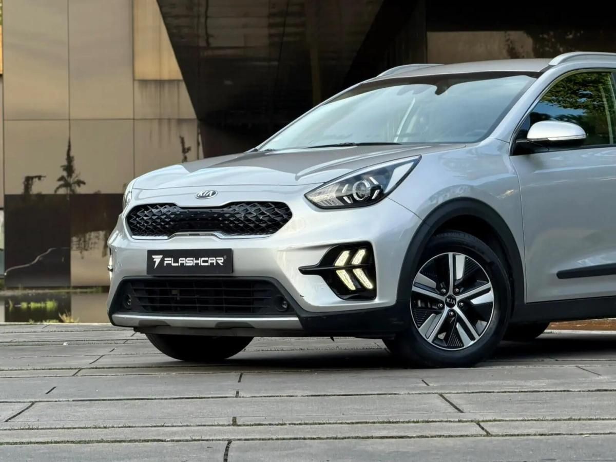 kia-niro-2020-hibrido-a-gasolina-1580cc