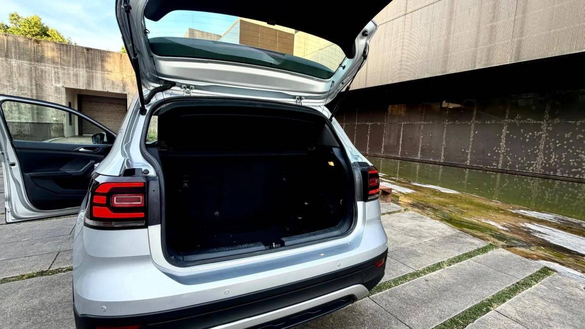 volkswagen-t-cross-2021-gasolina-999cc