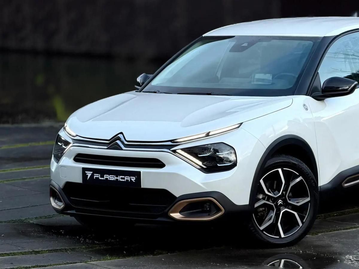 citroen-e-c4-2023-eletrico-0cc