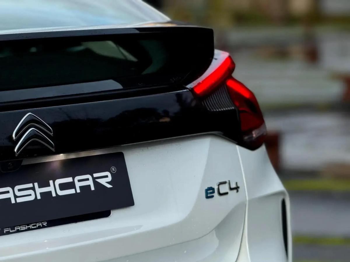 citroen-e-c4-2023-eletrico-0cc