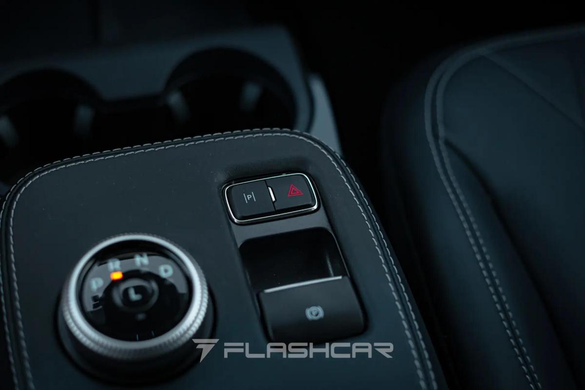 ford-mustang-mach-e-2023-eletrico-0cc