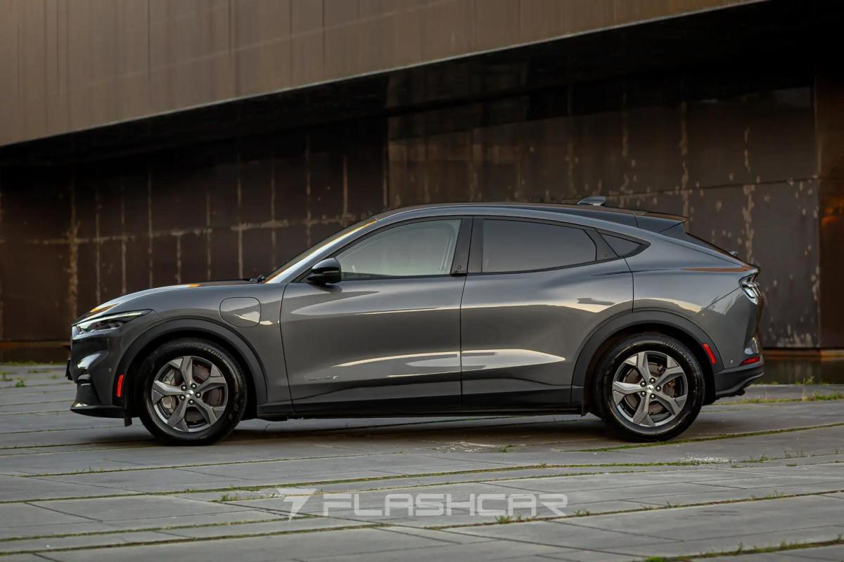 ford-mustang-mach-e-2023-eletrico-0cc