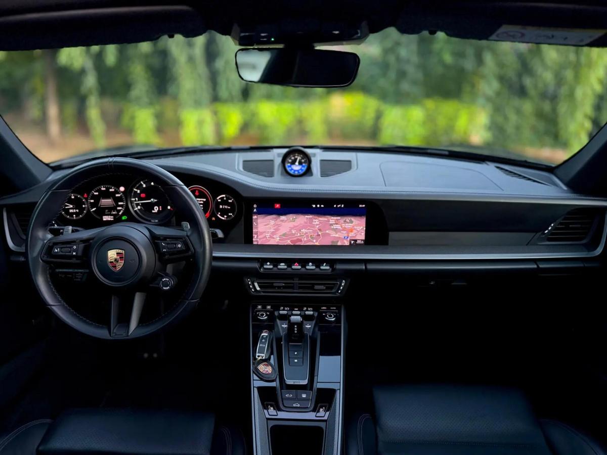 porsche-992-2020-gasolina-2981cc