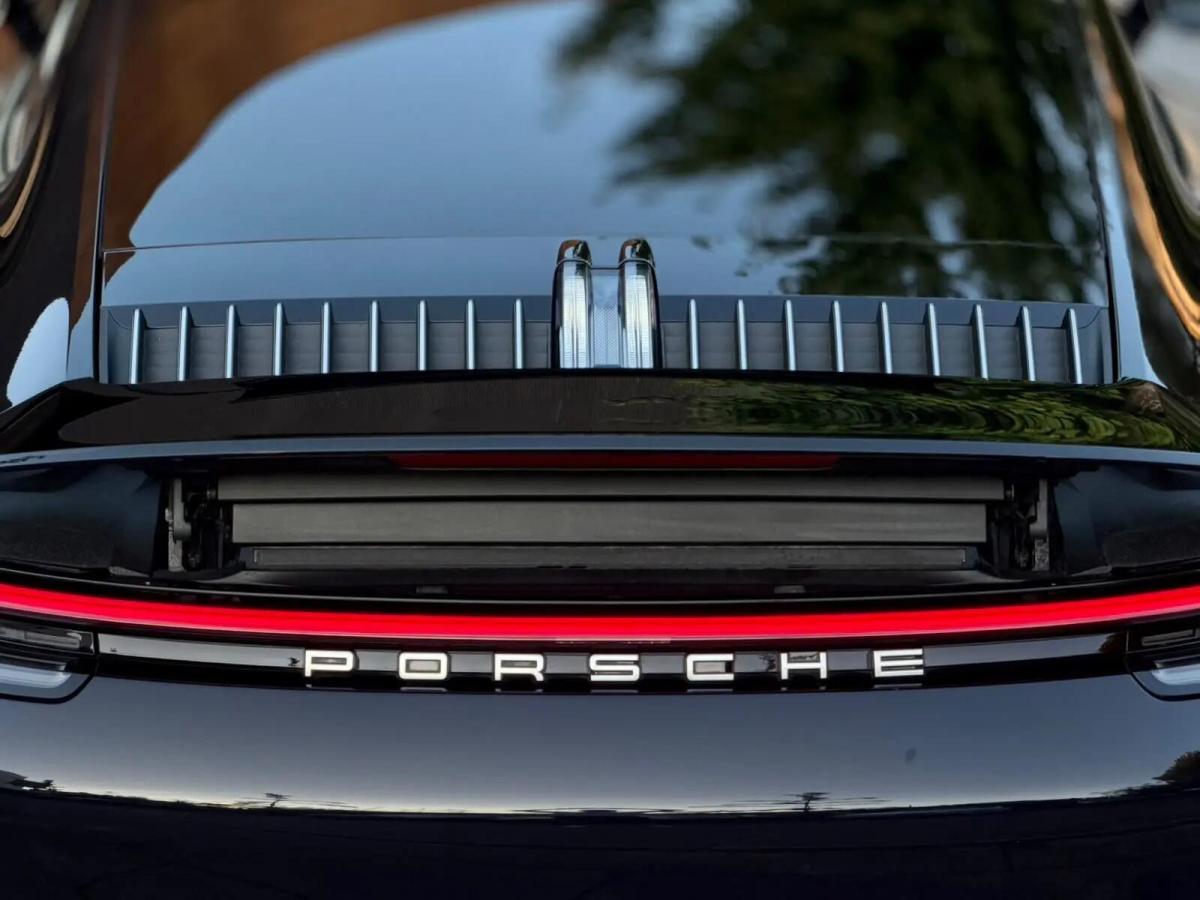 porsche-992-2020-gasolina-2981cc