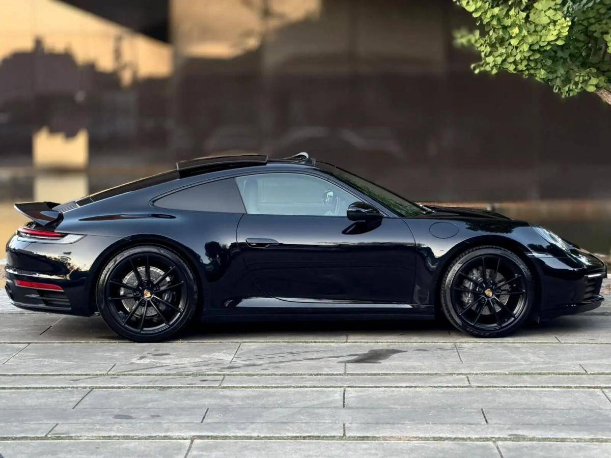 porsche-992-2020-gasolina-2981cc
