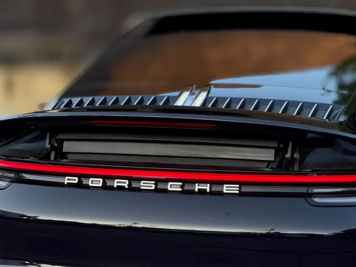 porsche-992-2020-gasolina-2981cc