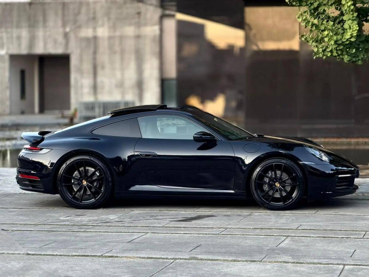porsche-992-2020-gasolina-2981cc