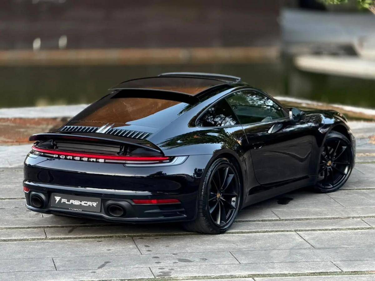 porsche-992-2020-gasolina-2981cc