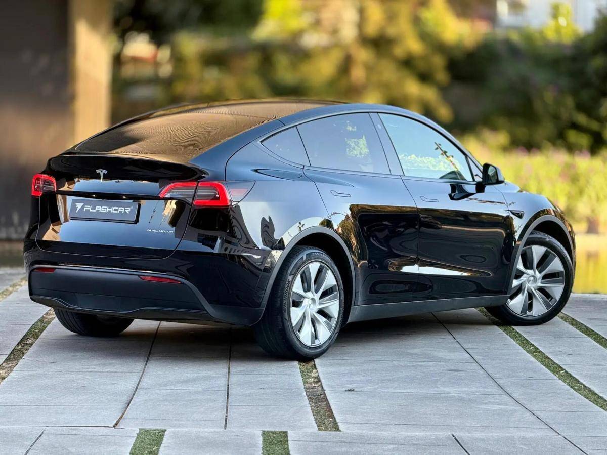 tesla-model-y-2023-eletrico-0cc